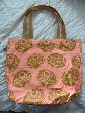 ALOHA Collection Big Show Opihi Dot Tote